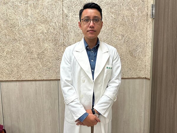 中國醫藥大學新竹附醫身心科醫師陳柏安。圖/中醫大新竹附醫提供
