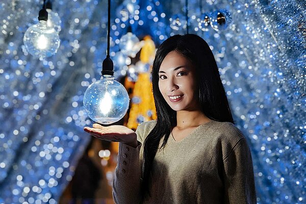 在浮冰小屋裡，只要掌握構圖再加上人像模式，就能不失手拍出美照。圖／新北市觀光局提供