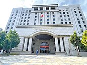 出遊餓死1歲女嬰棄屍6年　狠母被訴