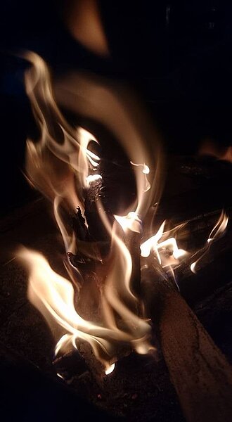 張姓男子認為生活被宗教影響,不滿之下,竟縱火燒講堂,被桃園地院依殺人未遂罪判刑6年2月。示意圖/記者陳俊智/攝影