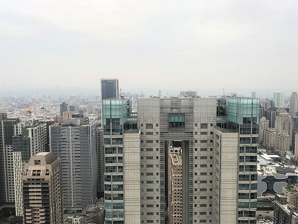 根據金管會銀行局統計，今年房貸放款呈現「民進公退」。示意圖／記者游智文攝影