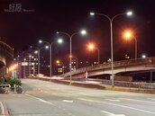 竹市路燈汰舊換新　全台第1啟用LED路燈城市