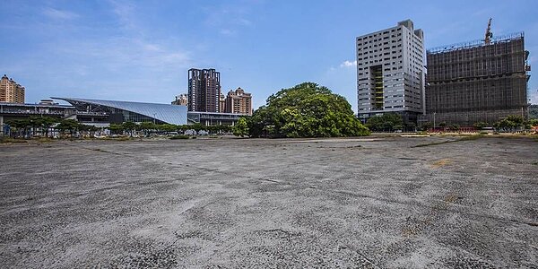 高鐵新竹站專二區。圖/中時電子報