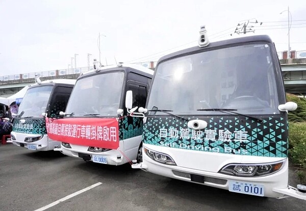 竹縣自駕巴士最快明年5月開放民眾體驗搭乘。圖/新竹縣府提供