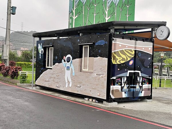 星際補給站12月24日當天將免費送200盃冠軍咖啡。圖／新北市高灘處提供