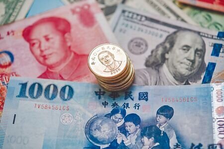 
台灣央行12月升息半碼，外匯交易員認為，台美利差持續擴大，資金有再度回流美元的可能。（本報資料照片）
