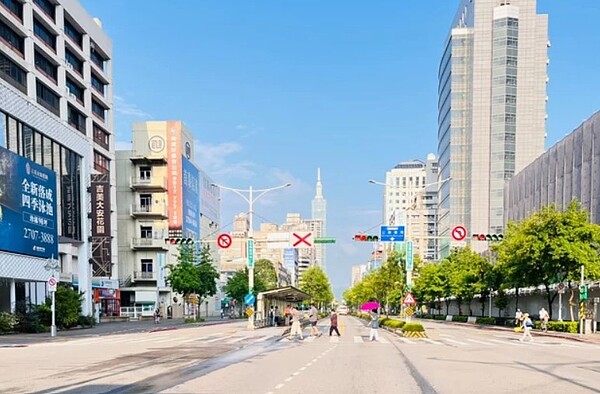 專家分析,市場資金收斂,未來建商自地自建的模式將減少,將以多樣化策略以分散風險。圖/聯合報