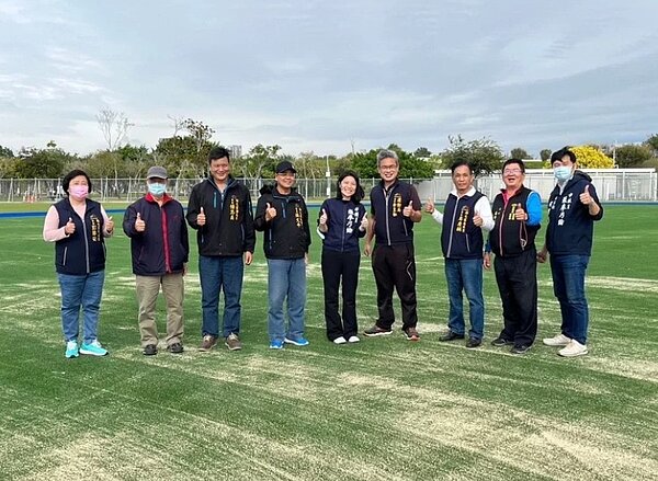 中市議員張廖乃綸爭取,中市府自籌6500萬元,於水湳經貿園區興建上萬坪籃排球場。圖/張廖乃綸辦公室提供