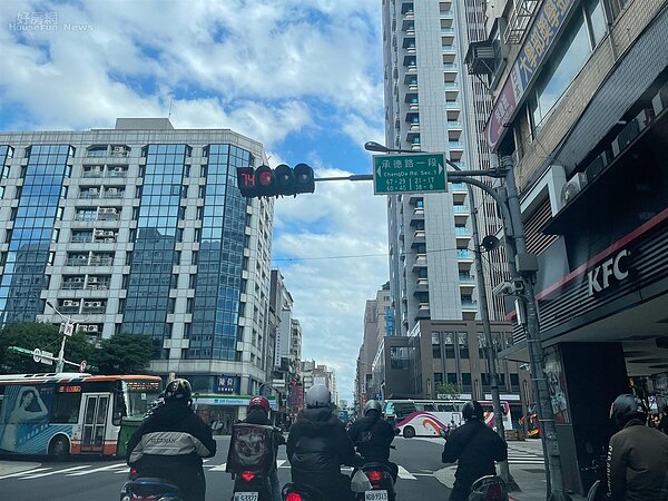 台北市大同區後站商圈街景。好房網News記者李彥穎攝