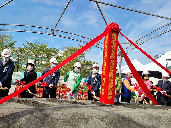 加強工業區安全,大寮和發產業園區消防分隊動土。圖/高雄市工務局提供