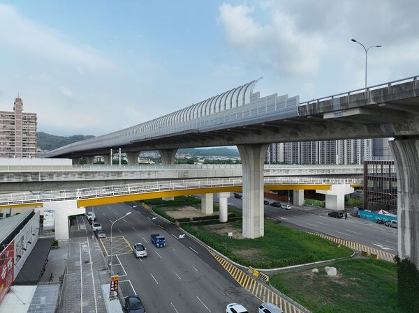 潭子區綠空廊道跨越環中東路段自行車跨橋工程獲得交通部補助。圖／台中市府提供