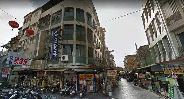 開業40年的花蓮排隊美食「公正包子」宣布將在明年搬遷新店址。圖/Google Maps