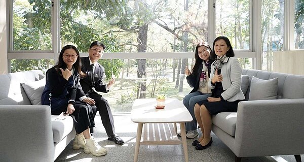 竹市首間公辦民營長照機構,柴橋日照中心揭牌啟用。圖/新竹市衛生局提供