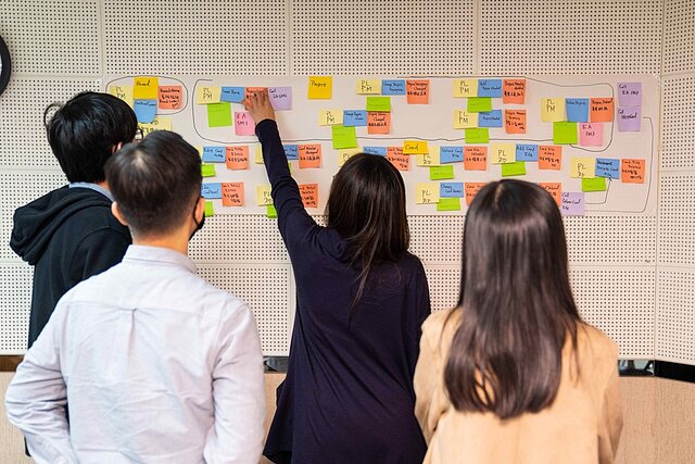 永慶房屋資訊團隊定期舉辦「技術交流分享會」,幫助成員獲取最新知識和技術,能力成長超快速!