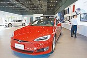 特斯拉上海廠　傳暫停生產