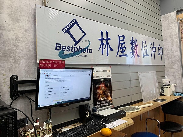 林屋數位沖洗位於台北市中正區開封街一段71號。圖/林若瑋攝影