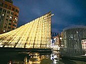 美麗島站光害擾民　前副市長喊拆