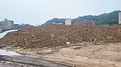 基隆田徑場改建停擺　竟變棄土場