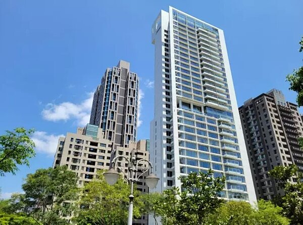 信義區豪宅琢白 圖／台灣房屋信義101特許加盟店提供
