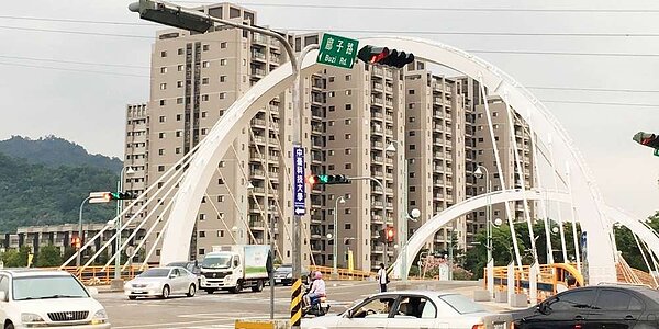 囤房稅2.0建商站海嘯第一排。圖/中時報系資料照片