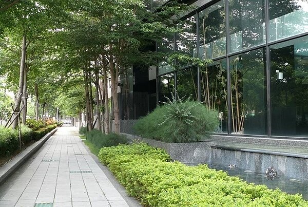 「高雄市都市設計審議原則」修法作業,7月將舉辦3場座談會。圖/都市發展局提供