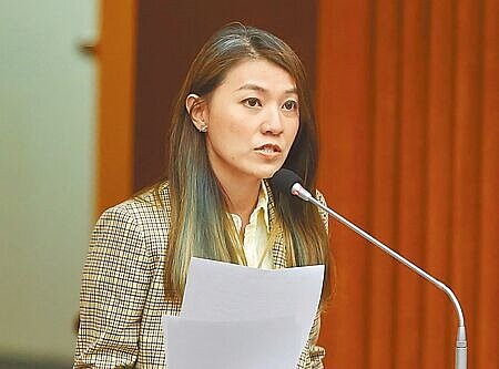 民進黨台北市議員顏若芳質疑,北市1999市民熱線「多語言服務」,話務人員卻「聽不懂、不會說台語」。(本報資料照片)