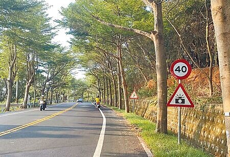 彰化八卦山139線道景色優美,是不少重機騎士熱門休閒路線,特別是暑假期間,吸引許多青少年、重機愛好者集結享受馳騁的快感。(本報資料照片)