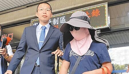 台中市五億賴姓高中生墜樓命案,賴母委任律師提再議。法醫高大成8日表示,他對高分檢經驗豐富的檢察官承辦「再議」很有信心,樂觀看待,(本報資料照片)