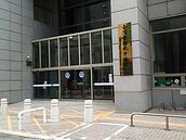 糗大了！討債找錯人還在住處貼文宣　男吃上官司又挨罰