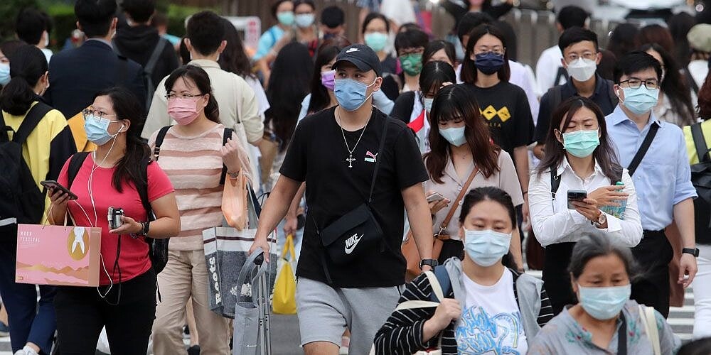 隨著通膨降溫，內需服務業復甦，1～5月「實質經常性薪資」轉為正成長0.02％。圖／本報資料照片