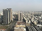 不傷及無辜　央行第二套限貸7成有條件放寬