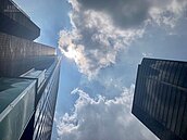 好房網TV／房市衝擊還要多久？ 專家曝未來動向