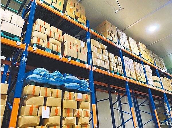 檢方查獲扣案疑似逾期珍珠粉圓。（高雄地檢署提供／洪靖宜高雄傳真）