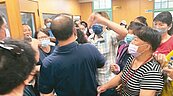 大寮掩埋場爭議　里民包圍區長嗆下台