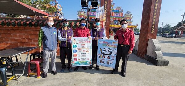 南市府表示,傳統文化與環保、信仰與公共安全間應取得最佳平衡。圖/民政局提供