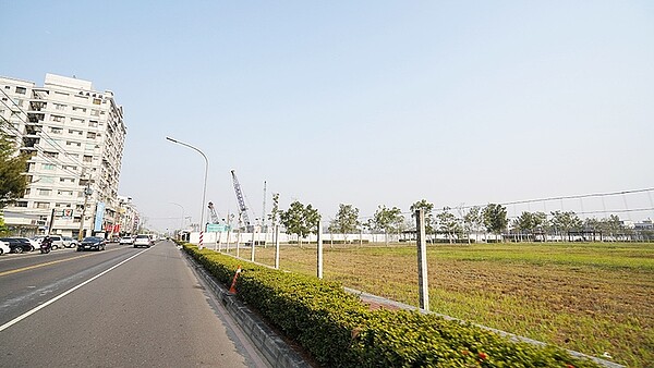 半導體來了!北高雄「這區」房價也回不去了 半導體廊帶成形,也讓岡山房價高漲,不少住宅新案的價碼都很驚人,房價指數增幅也非常大。圖/國產實業提供