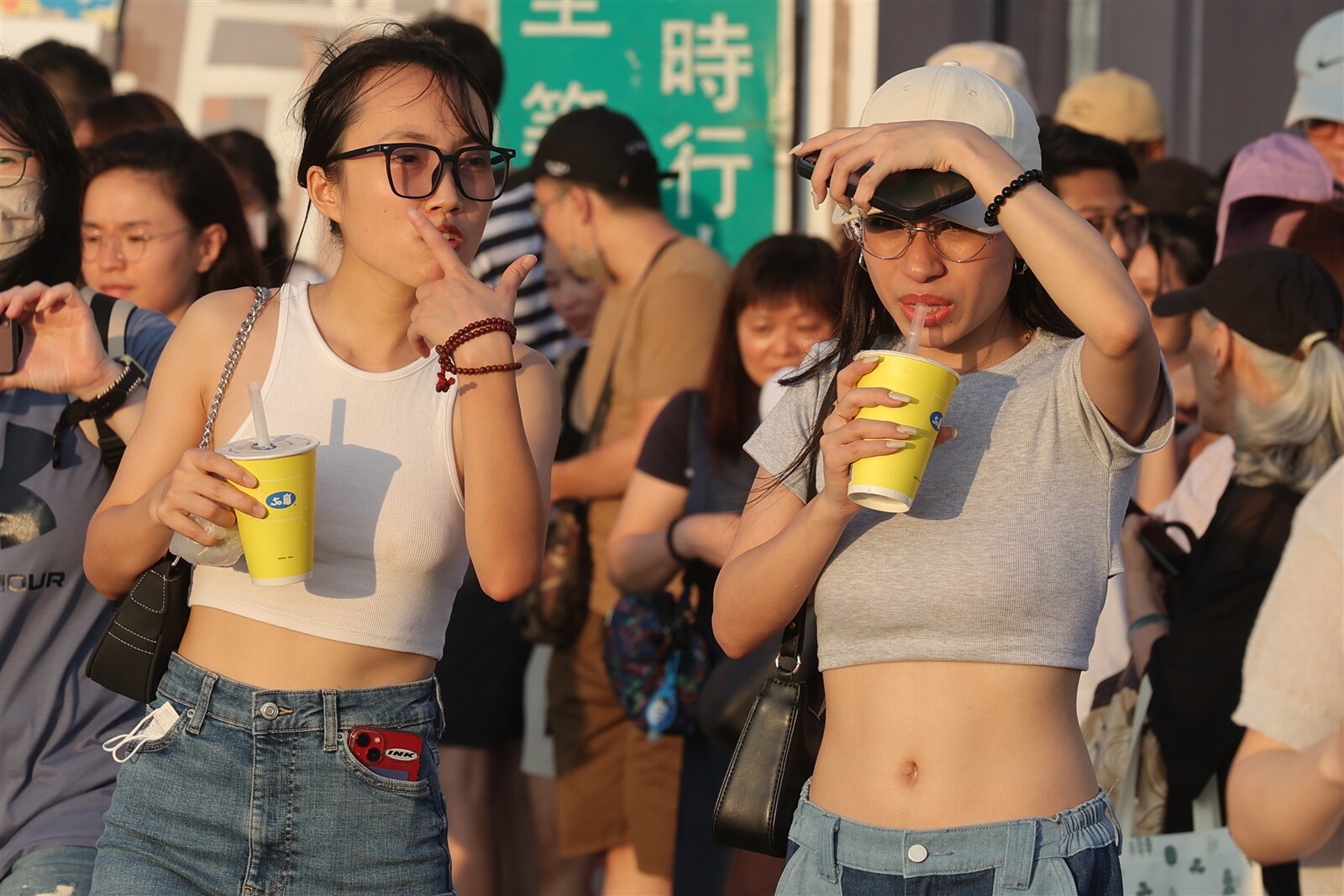 林金富表示,近來天氣炎熱,微生物相當容易生長,餐飲業者應注意食材的儲存環境衛生狀況。記者許正宏/攝影