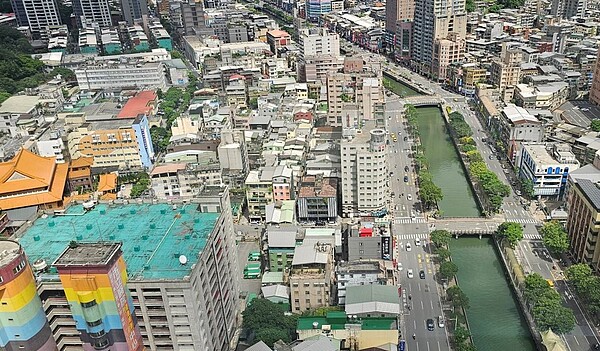 基隆近5成屋齡30年加速都更,容積移轉代金也可採雙軌制。記者游明煌/攝影