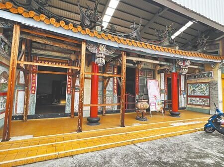 雲林縣斗六市現存最古老寺廟建築「真一寺」,歷經13年意見磨合及等待上級補助,今年終獲文化部重視,核定1.65億元修復。(周麗蘭攝)