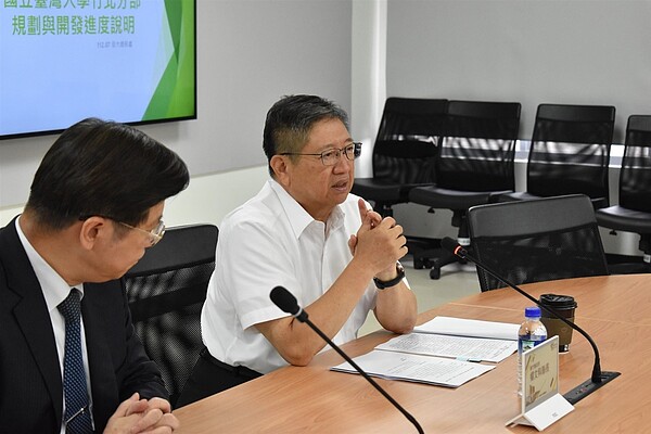 竹縣府與台大協議組成「推動國立臺灣大學竹北分部建設工作小組」,進行評估臺大設立附中的可行性。圖/教育局提供