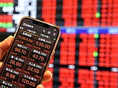 死魚股一賣就飆紅…他糾結曝心魔纏身　網急問：你要賣哪張？