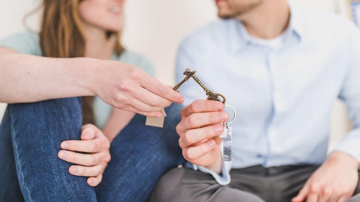 ▼現代人重視生活品質，有些人會成為「頂客族」，每個月賺多少花多少。（示意圖／pixabay）