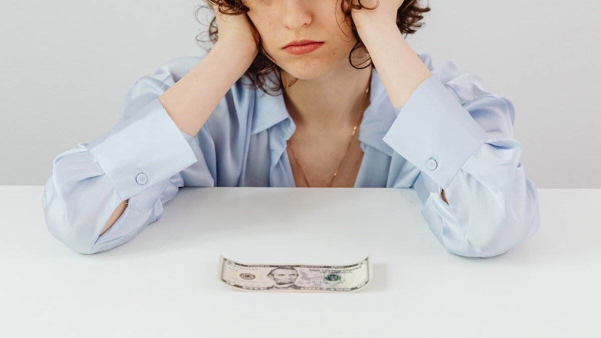 ▼原PO眼見短短幾年房價飆漲快速,感嘆即使自己拚命存錢,仍趕不上房價上漲的速度。(示意圖/取自<a href="https://www.pexels.com/zh-tw/photo/7680366/"><span style="color:#000000;">pixabay</span></a>)