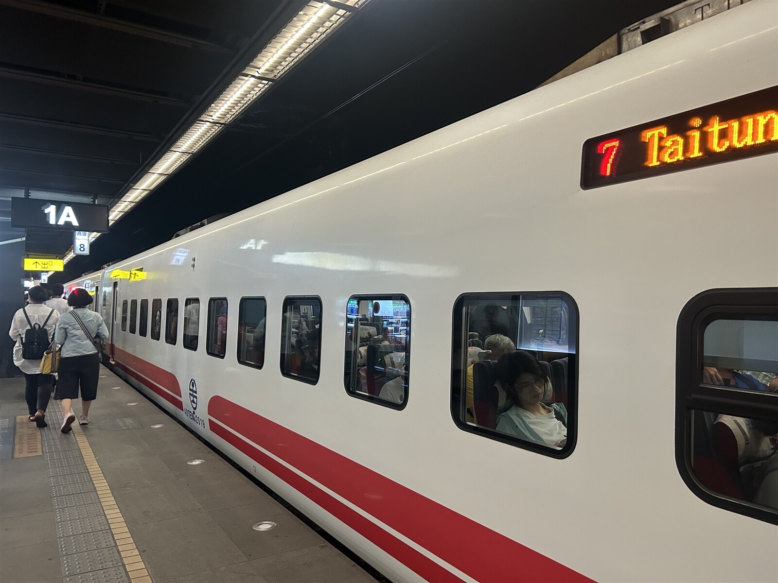 台東TPASS涵蓋市區公車、公路客運及台鐵車票的通勤月票，最快10月上路，預計收費299元。記者徐白櫻／攝影 