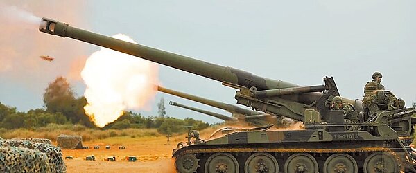 國軍漢光39號實兵演習24日登場,一連舉行5天,被視為39年來最逼真最接近實戰的一次。(軍聞社)