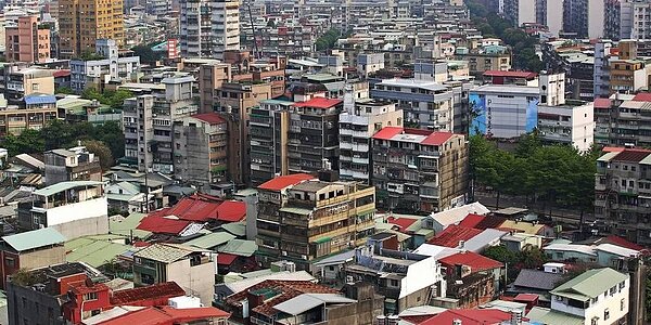 承作都更危老授信案對金融業來說,不但對土建融業務有幫助,更是企業ESG的一環。中時報系資料照