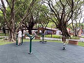 樂齡友善！板橋這公園大改造今啟用　新增設施超吸睛