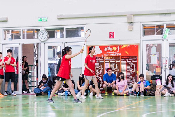 運動可以紓解壓力,更有助於維持身心理健康,永慶房屋年年獲體育屬《運動企業認證》從未中斷。圖/永慶房產集團提供