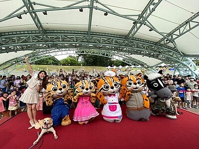 暑假最終場,石虎家族見面會搭檔yoyo家族,將於8月13日市政公園歡樂登場。圖/台中市政府提供