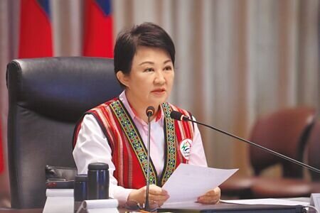 前瞻預算分配,台中市只有高雄的1/5,是六都倒數第2名。盧秀燕在市政會議大吐苦水,表示「台中市人很委屈、很辛酸」。(陳淑芬攝)